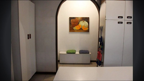 Casa En Venta De 6 Dorm. En Olmué
