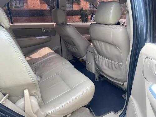 Toyota Fortuner 3.0 Sr5