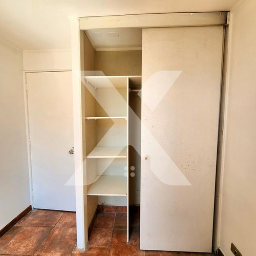 Venta Amplio Departamento, Piso 1, San Miguel