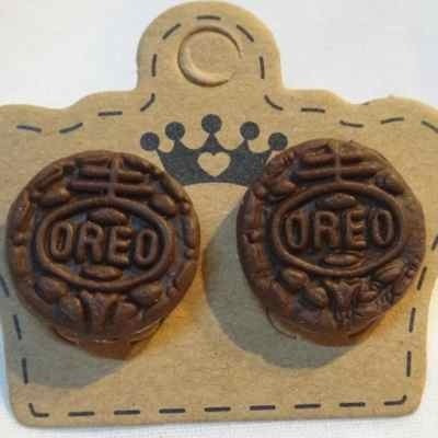 2 Pares Zarcillos Con Forma De Galleta Oreo