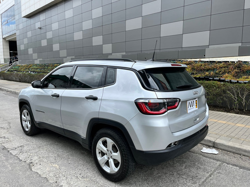 Jeep Compass 2.4 4x2 Sport