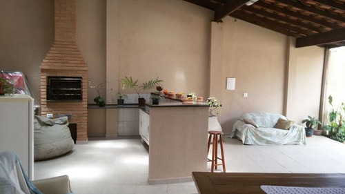 Uma Linda Casa Em Condomínio Fechado Em Tremembé - Cf-1310