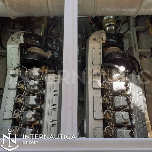 Imagem 13 de 14 de Excalibur 45 1997 Intermarine Scarab Cigarette Offshore