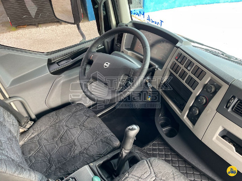 Volvo Vm 330 4x2 Ano 2013