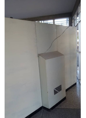 Imagen 4 de 4 de Kiosko Parada Inteligente Market Modular
