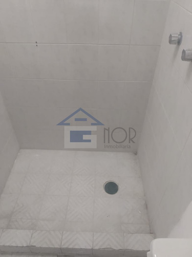 501.b1.vr.3. Casa En Heroes De Tecámac Ii Con 2 Recamaras 1 Baño, Cajon De Estacionamiento Tambien Cuenta Con Dos Niveles, Patio Trasero , Buena Ventilación E Iluminación Con Supermercados Cercanos