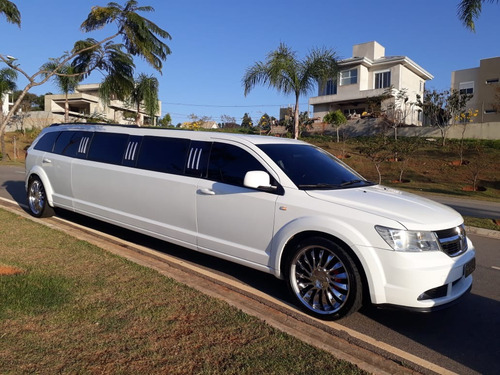 Locação De Limousine - Dodge Journey Em Até 12x