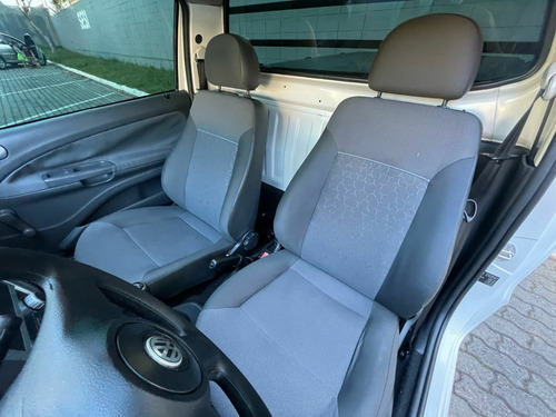 Volkswagen Saveiro 1.6 MI CS 8V FLEX 2P MANUAL G.V