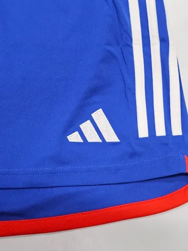 Adidas top avenida chile