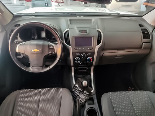 Imagem 5 de 12 de Chevrolet S10 2.5 Lt 4x2 Cd 16v 2015