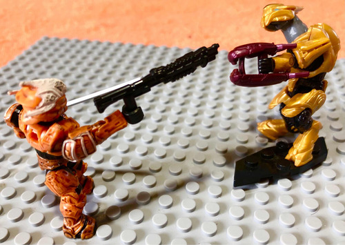 Megabloks Mega Construx Halo Ayabusa Naranja Vs Elite Ultra (Usado)