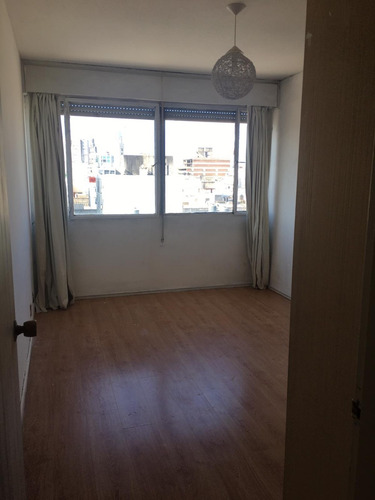 Alquiler Apartamento En Ciudad Vieja