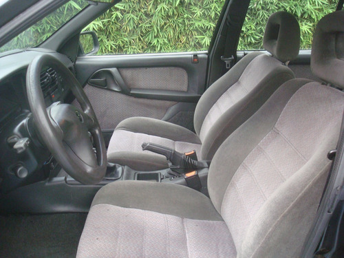 Imagem 12 de 14 de Chevrolet Omega Gls 2.2 Mecânico Gasolina 1997