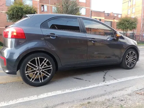 Kia Rio Ub Ex