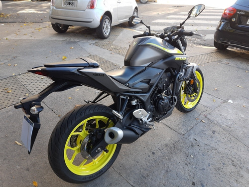 Imagen 4 de 8 de Yamaha Mt03 2017