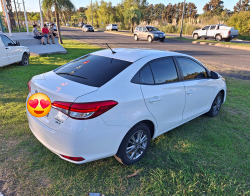Toyota Yaris 1.5 107Cv Xls Pack Cvt Sedan