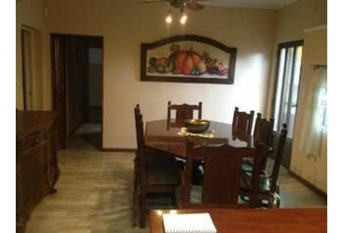 Imagen 3 de 12 de Casa Con 3 Dormitorios + Depto. Independiente Con 2 Dorm.