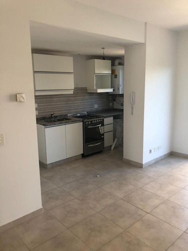 Venta Dpto 2 Ambientes, San Miguel