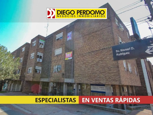 Apartamento De 3 Dormitorios En Venta, San José De Mayo