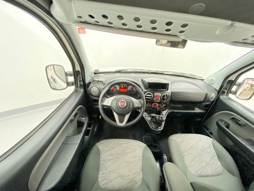 Fiat Doblò Doblo Essence 1.8 Flex 16v 5p