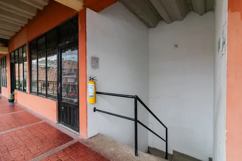 Local En Venta En El Verbenal-usaquén. Cod V1103023