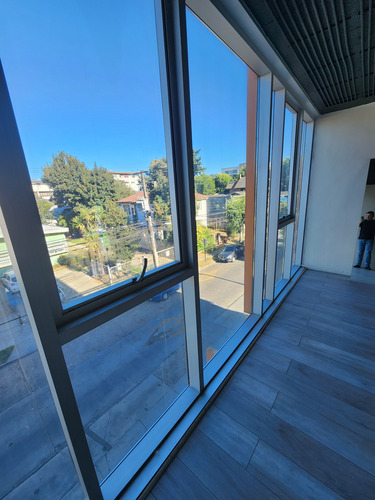 Arriendo De Oficinas A Pasos De Avda Alemania