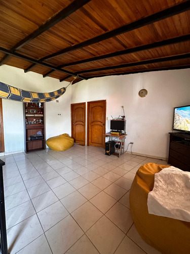 Casa En Venta Db Caneyes