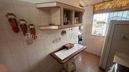 25-17791 Apdapartamento En Venta Urb El Lago Los Samanes