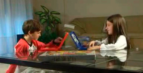Imagen 4 de 6 de Pica Jugando A La Escondida Juego De Mesa Encontrar Educando