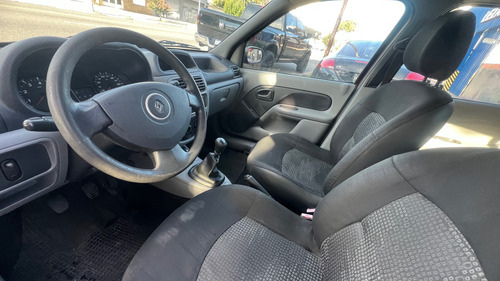 Renault Clio 1.2 Campus Pack Ii 75cv