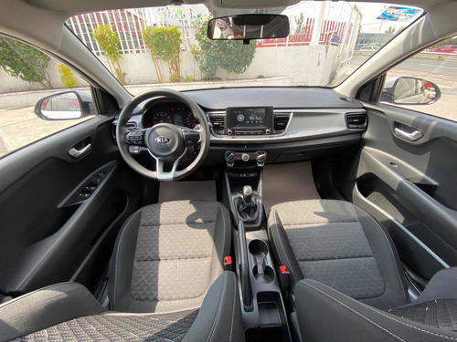 Imagen 12 de 14 de Kia Rio 2020 1.6 Lx Sedan At