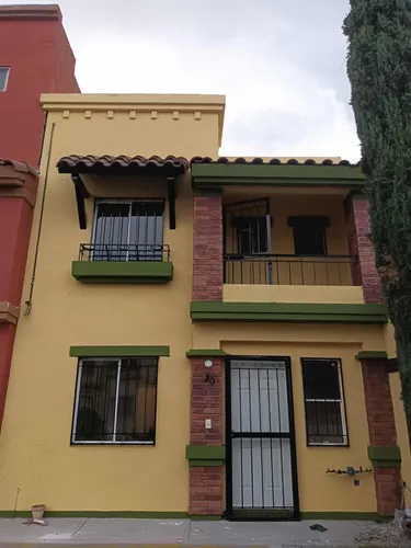 Casa 3 Recámaras 2 Baños En Privada