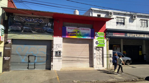 Venta! Importante Galpón En Paso Del Rey, Ubicado En Excelente Zona Comercial!