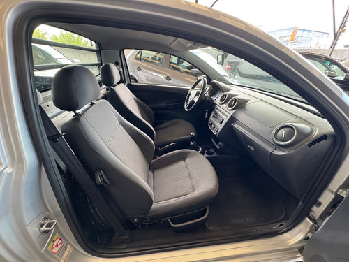 Volkswagen Saveiro 1.6 Cab. Simples Total Flex 2p