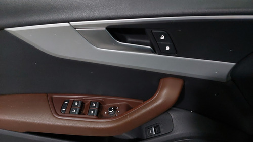 Audi A4 2.0 DYNAMIC DCT