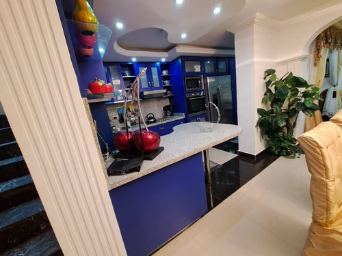 Fp 277083 (137mts2) En Venta Tonwhouse En Villa Fontana Totalmente Remodelado San Diego