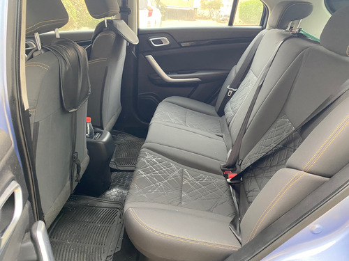 Dongfeng AX4 1.6 Luxury Mt5