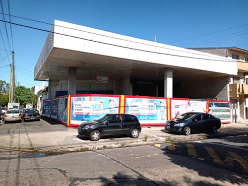 Dos Lotes En Esquina, Total 279,54 M2 ( Ex Estación De Servicio ) Salvador Soreda 4900 Avellaneda.