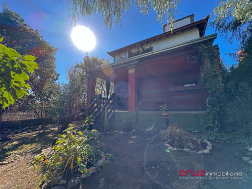 Chalet De 102m2 Con Piscina En Barranca Colorada