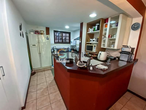 Casa Em Condomínio- Petrópolis, Retiro - 765