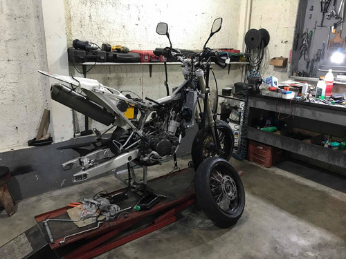 Imagem 7 de 9 de Husqvarna Sm 610