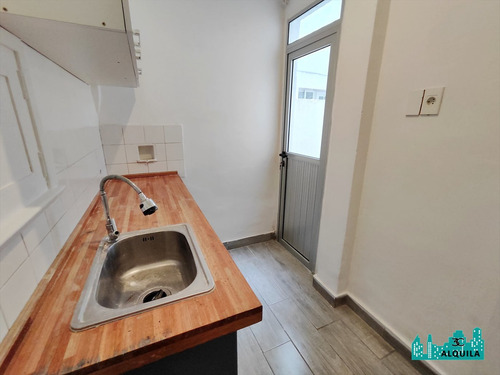 Alquila! 1 Dorm Con Patio! Bajos Gs Cs!a Pasos De La Rambla