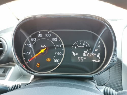 Imagen 2 de 13 de Chevrolet Beat Ltz 8817