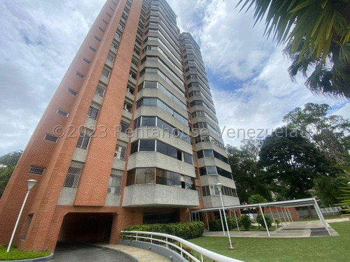 Este Hermoso Pent House Se Distingue Por Sus Terrazas Techadas. En Venta Los Naranjos Del Cafetal Mls #23-32822 Carmen Febles 