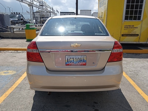 Imagen 5 de 12 de Chevrolet Aveo