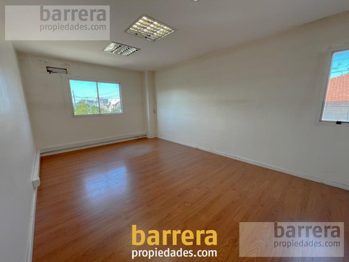 Imagen 12 de 21 de Galpon - Mar Del Plata