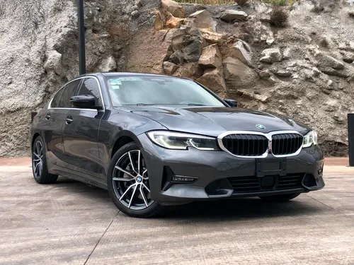 BMW Serie 3 2.0 330ia Sport Line At