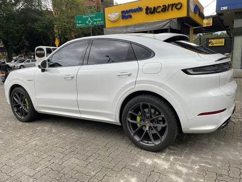 Porsche Cayenne 3.0 E-Hybrid