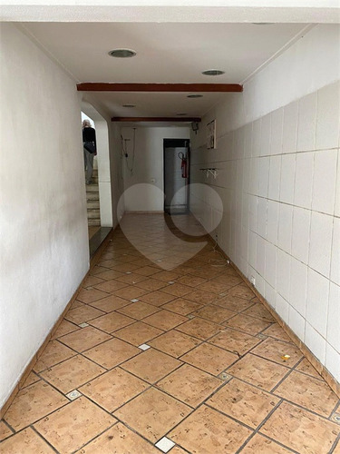 Imagem 11 de 27 de Pronto Para Restaurante - Esquina Com A Verbo Divino. - Reo498786
