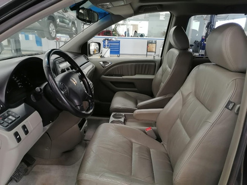Imagen 11 de 15 de Honda Odyssey Touring